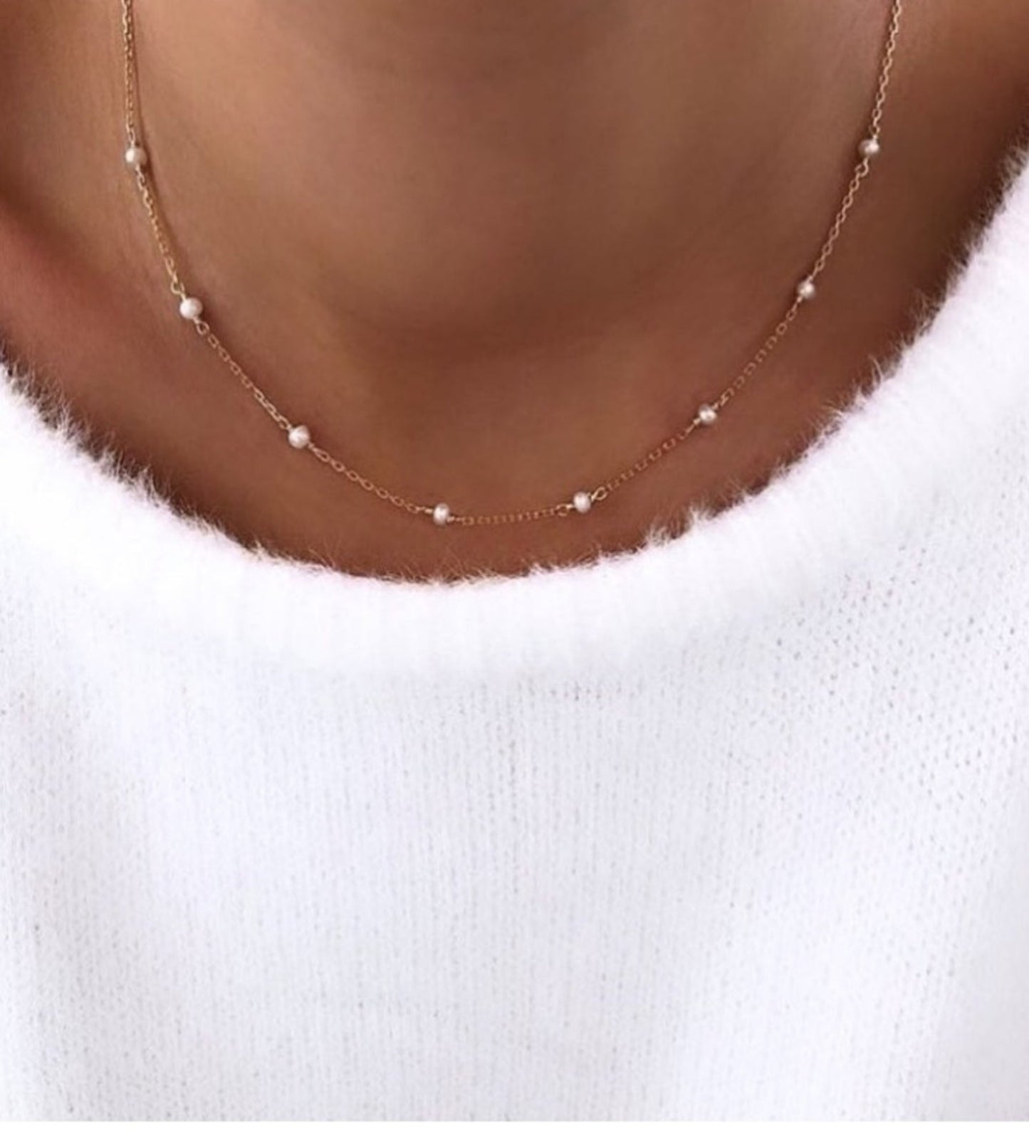 Minimalist Pearl Beaded Necklace