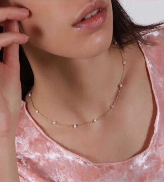 Minimalist Pearl Beaded Necklace