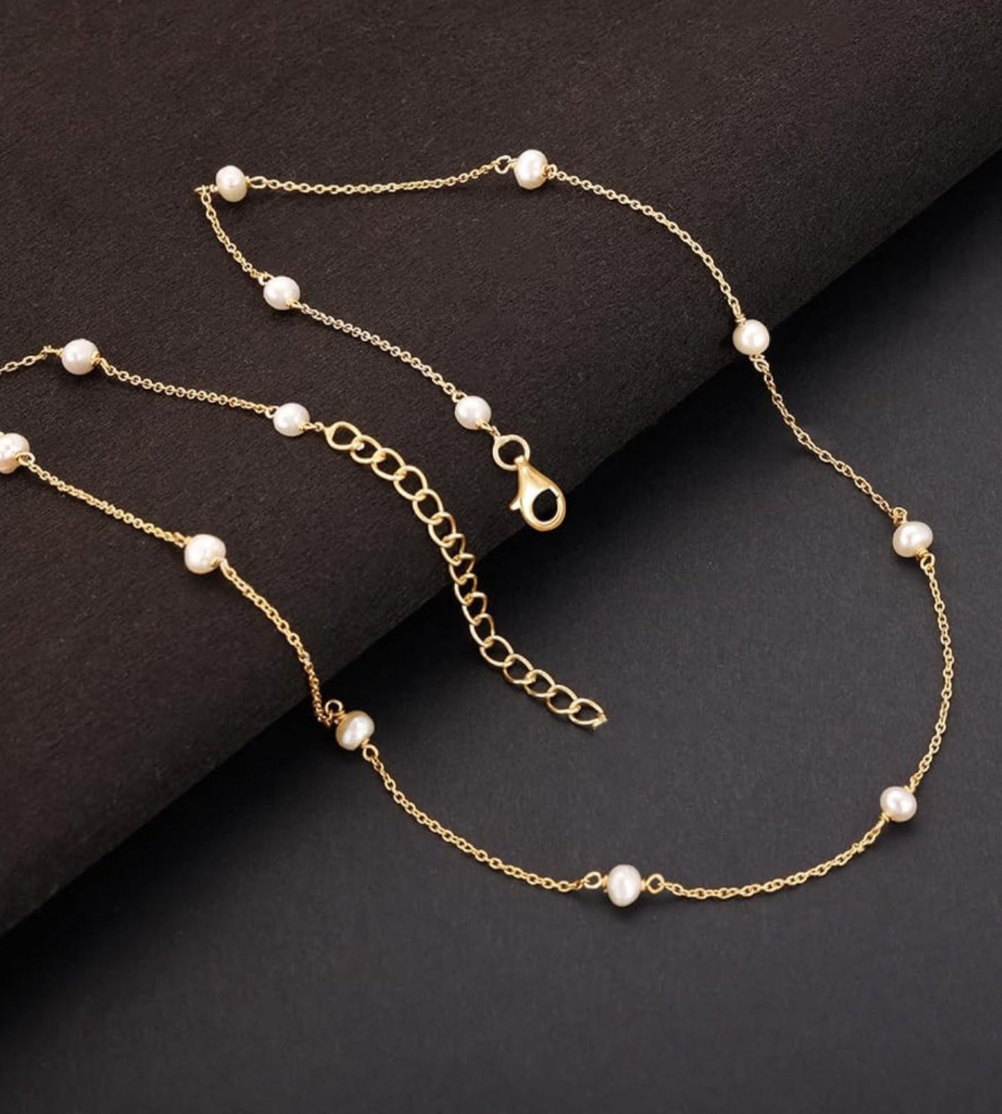 Elegant Chain Necklace with Dainty Pearl Accents