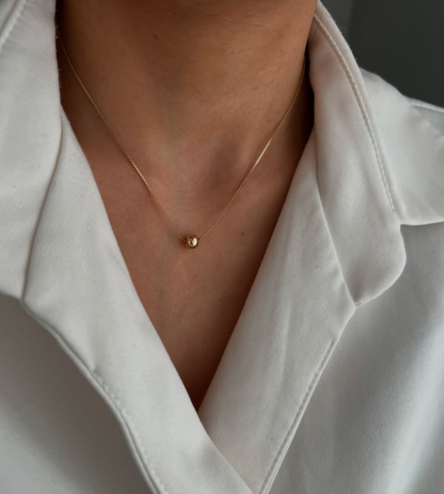 Minimal Gold Polished Bead Chain Necklace