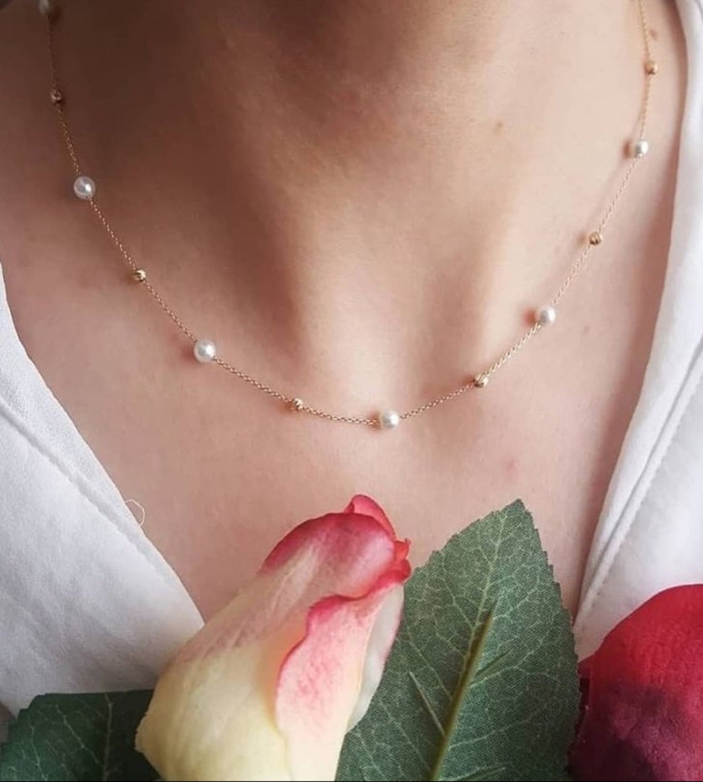 Elegant Pearl Necklace & Bracelet Jewelry Set