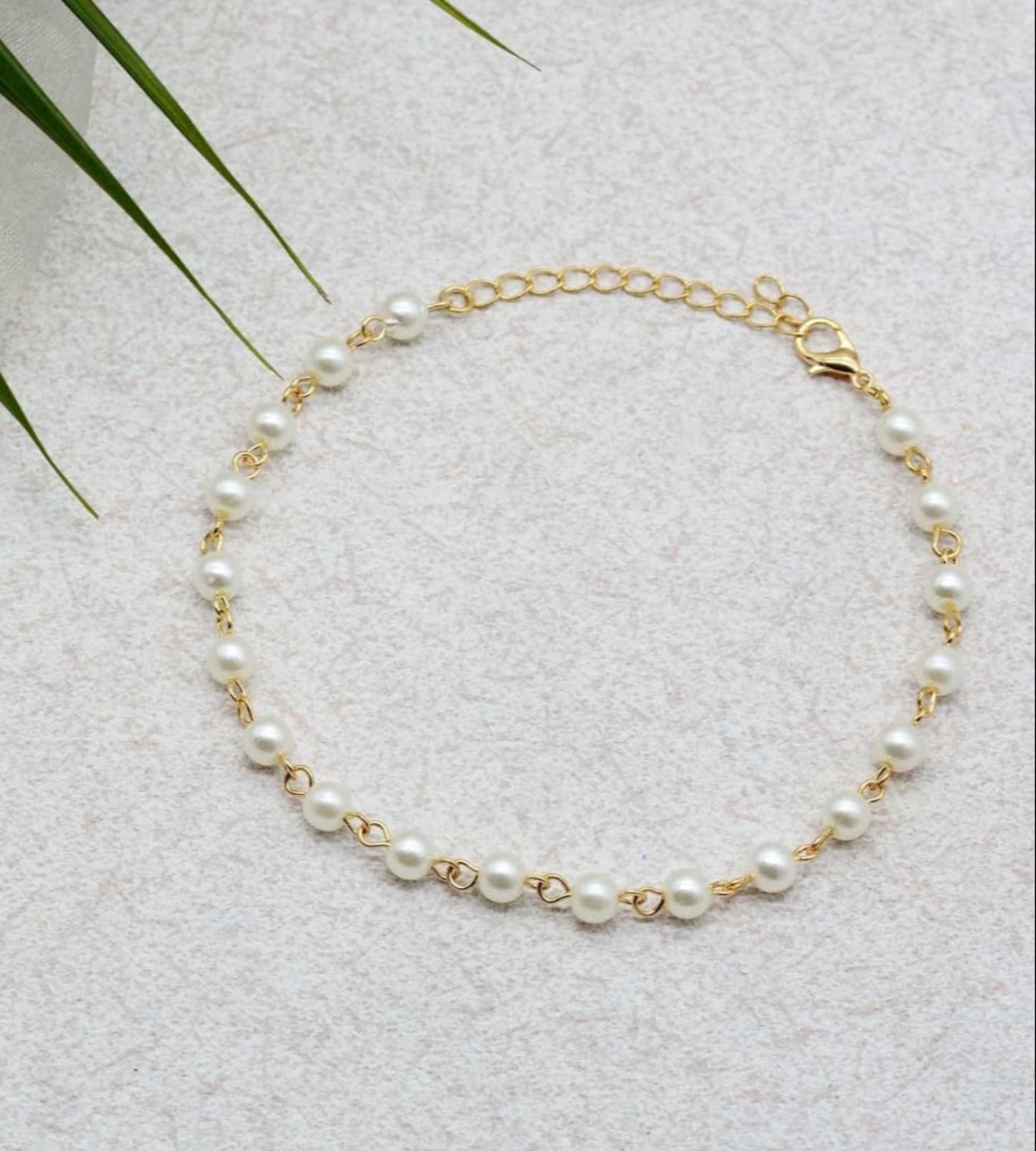 Elegant Gold Plated Pearl Beaded Bracelet
