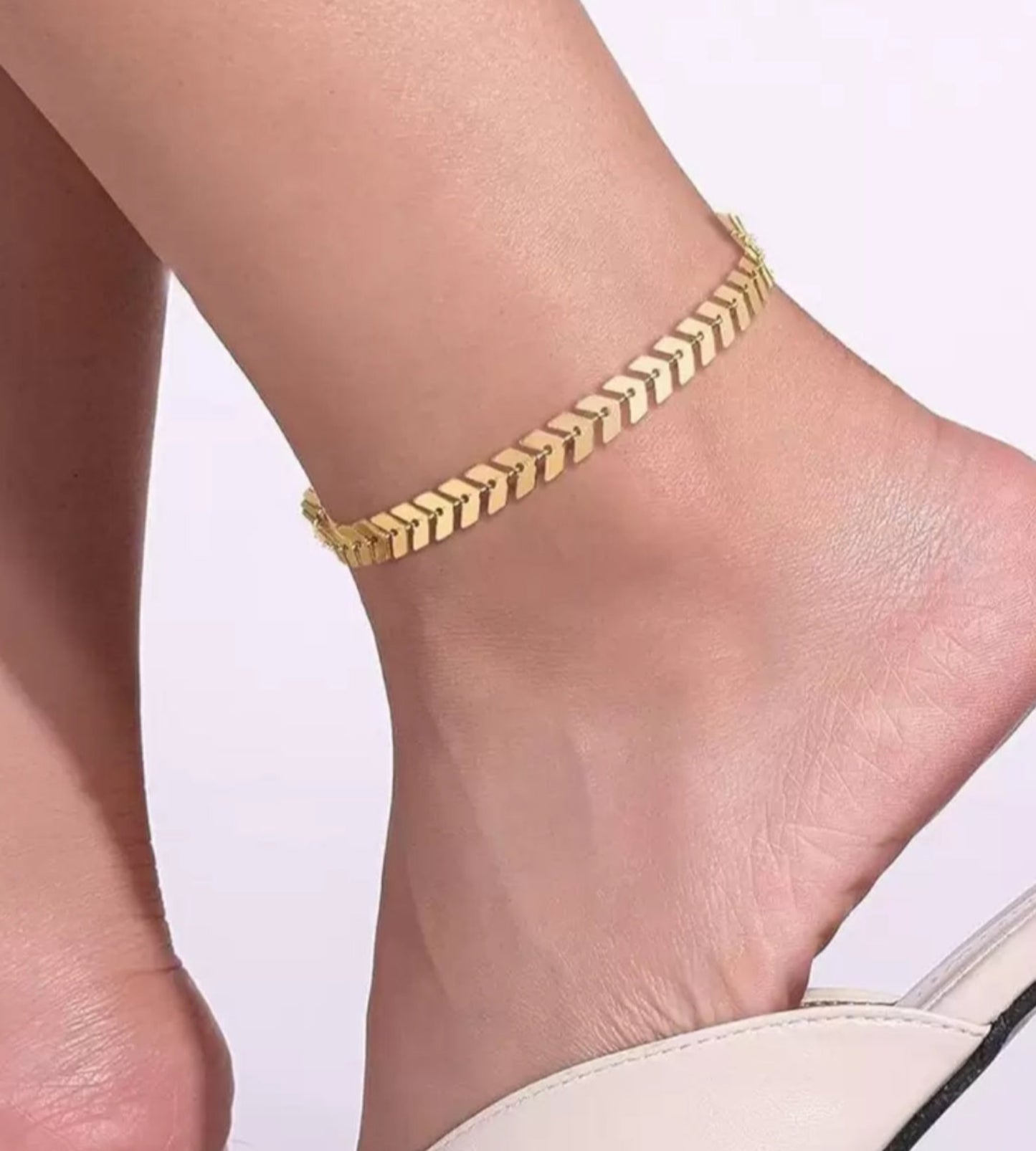 Stylish One Leg Chevron Chain Anklet