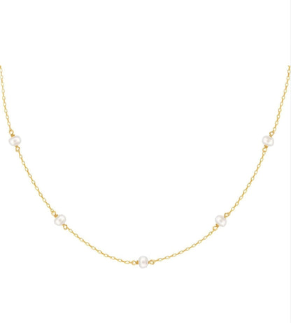 Elegant Chain Necklace with Dainty Pearl Accents