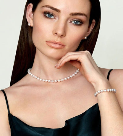 Classic Pearl Necklace and Bracelet Set