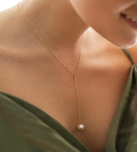 Minimal Gold Plated Lariat Necklace with Pearl Drop