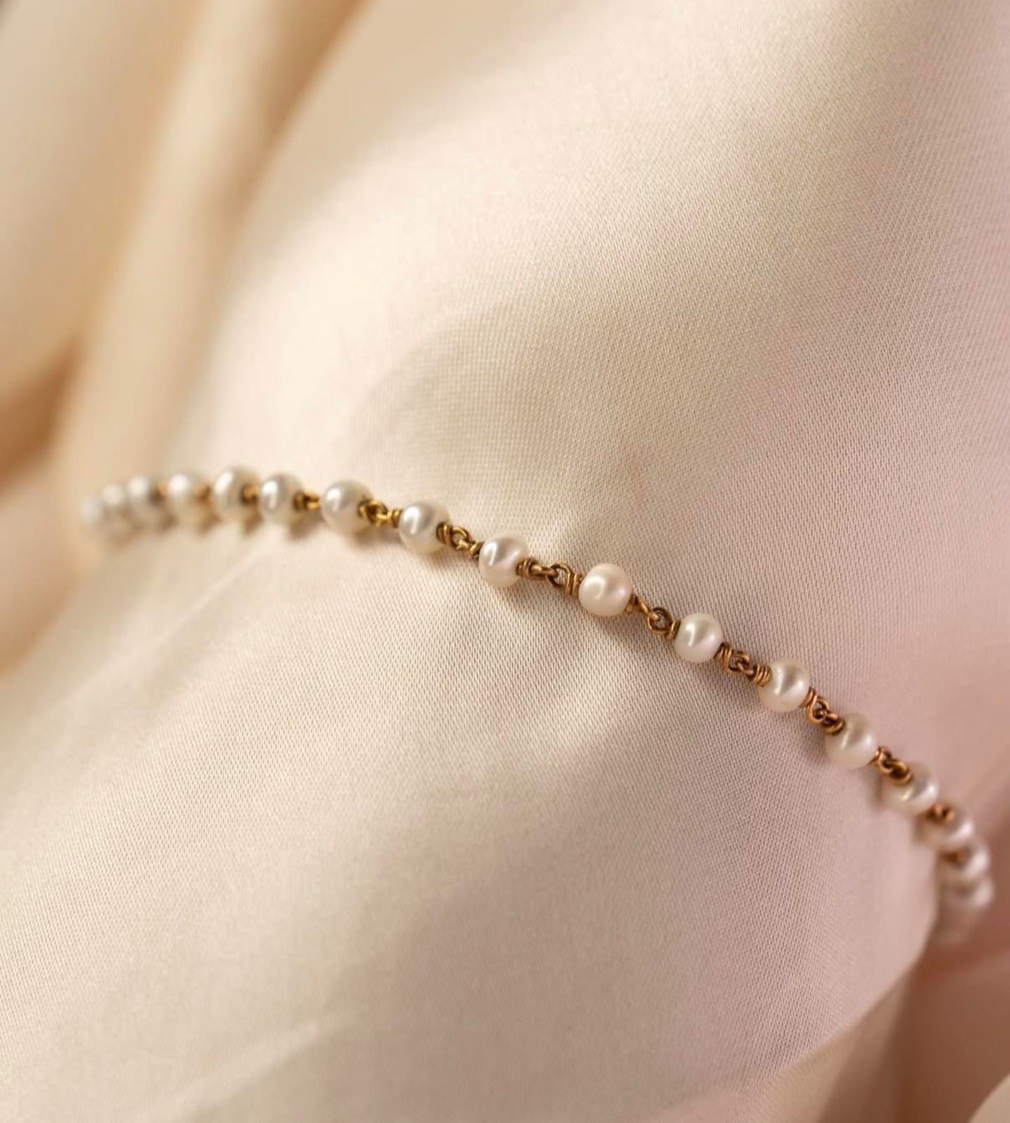 Gold Plated Pearl Beaded One Leg Anklet